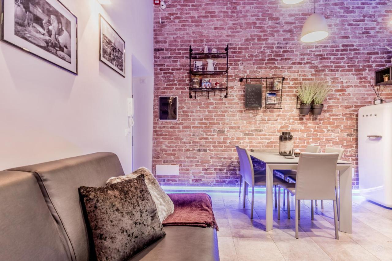 Th Trastevere Luxury-S.Cosimato 2Bd-2Bt Roma Esterno foto